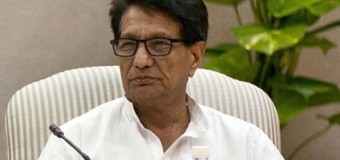 RLD chief Ajit Singh vacates govt bungalow, yet to pay fine