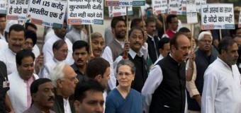 Congress march to President on intolerance; Sonia accuses PM of silence