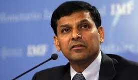 RBI Chief Raghuram Rajan skirts rate cut talks, but comforted by fiscal targets