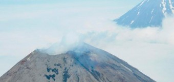 Volcano erupts in southwest Alaska; sends ash 20,000 feet